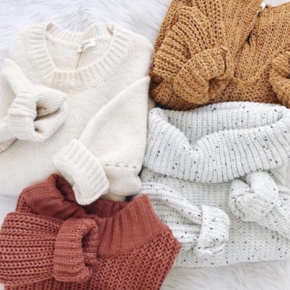 FALL SWEATER MYSTERY BOX - Picture 2 of 7